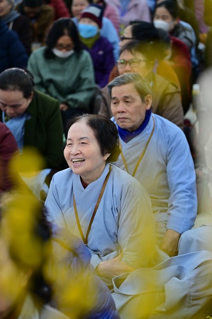 Preaching dharma at Hoa Phuc pagoda in the third day of propagation trip in the Northern