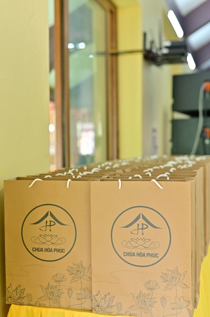 Preaching dharma at Hoa Phuc pagoda in the third day of propagation trip in the Northern