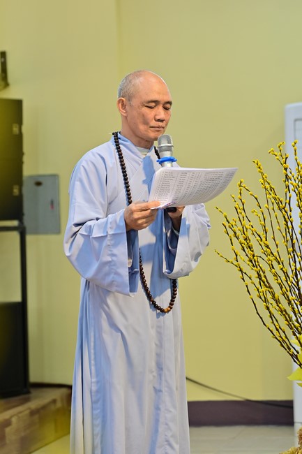 Preaching dharma at Hoa Phuc pagoda in the third day of propagation trip in the Northern