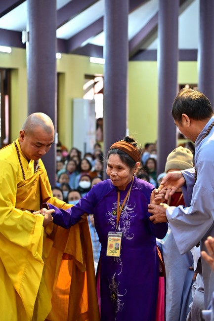 Preaching dharma at Hoa Phuc pagoda in the third day of propagation trip in the Northern