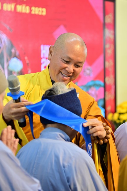 Preaching dharma at Hoa Phuc pagoda in the third day of propagation trip in the Northern