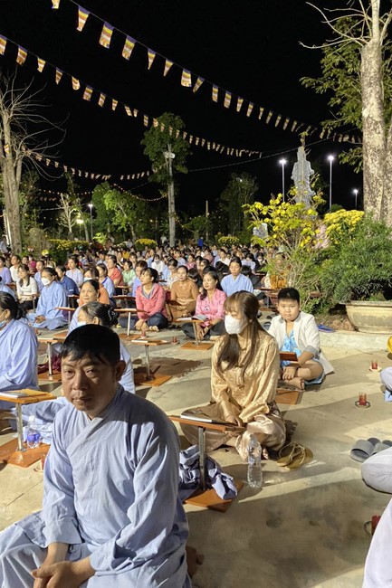 Beginning a sutra in the New Year at Suoi Phap Pagoda, Tay Ninh