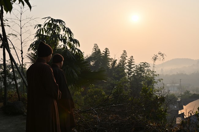 Ngày thứ tư, chuyến Phật sự miền Bắc, giảng pháp tại chùa Đại Sơn – chùa Đại Cồ Việt