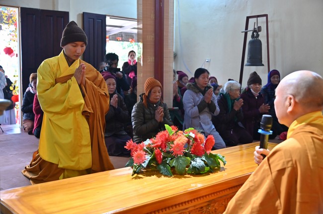 Ngày thứ tư, chuyến Phật sự miền Bắc, giảng pháp tại chùa Đại Sơn – chùa Đại Cồ Việt