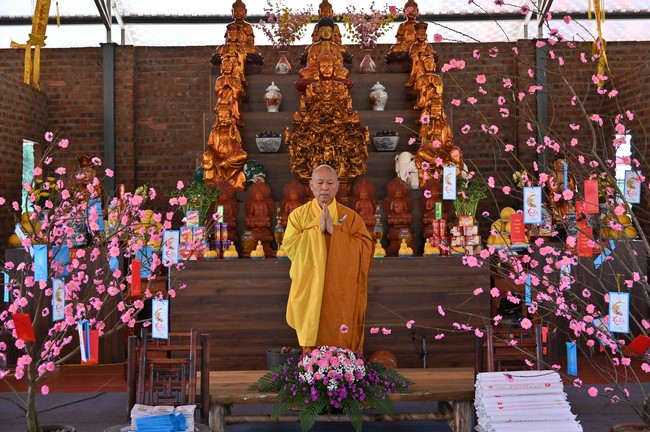 Ngày thứ tư, chuyến Phật sự miền Bắc, giảng pháp tại chùa Đại Sơn – chùa Đại Cồ Việt