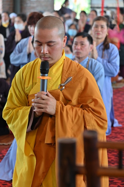 Ngày thứ tư, chuyến Phật sự miền Bắc, giảng pháp tại chùa Đại Sơn – chùa Đại Cồ Việt