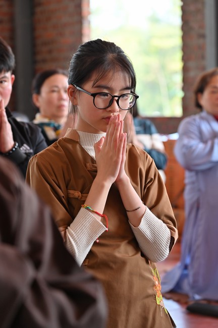 Ngày thứ tư, chuyến Phật sự miền Bắc, giảng pháp tại chùa Đại Sơn – chùa Đại Cồ Việt