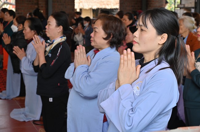 Ngày thứ tư, chuyến Phật sự miền Bắc, giảng pháp tại chùa Đại Sơn – chùa Đại Cồ Việt