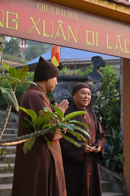 Ngày thứ tư, chuyến Phật sự miền Bắc, giảng pháp tại chùa Đại Sơn – chùa Đại Cồ Việt