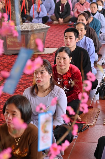 Ngày thứ tư, chuyến Phật sự miền Bắc, giảng pháp tại chùa Đại Sơn – chùa Đại Cồ Việt