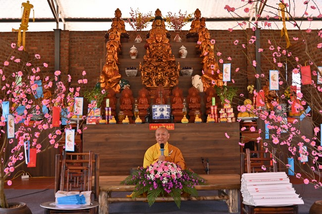 Ngày thứ tư, chuyến Phật sự miền Bắc, giảng pháp tại chùa Đại Sơn – chùa Đại Cồ Việt