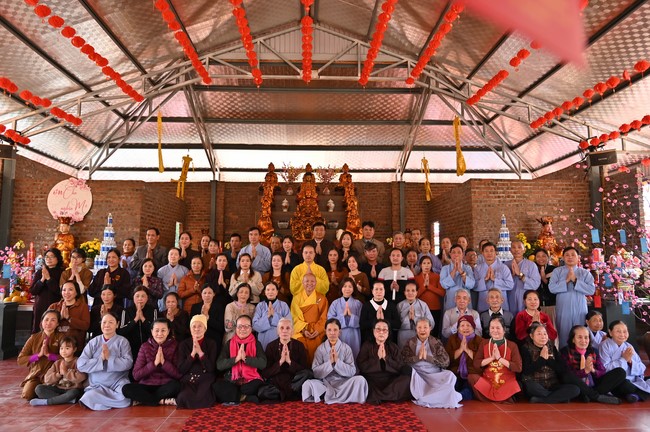 Ngày thứ tư, chuyến Phật sự miền Bắc, giảng pháp tại chùa Đại Sơn – chùa Đại Cồ Việt