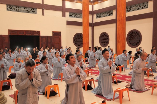 Repentant Ceremony at Giai Lam Temple – Ha Tinh