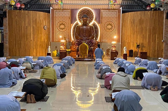 Chùa Suối Pháp – Tây Ninh: Lễ sám hối