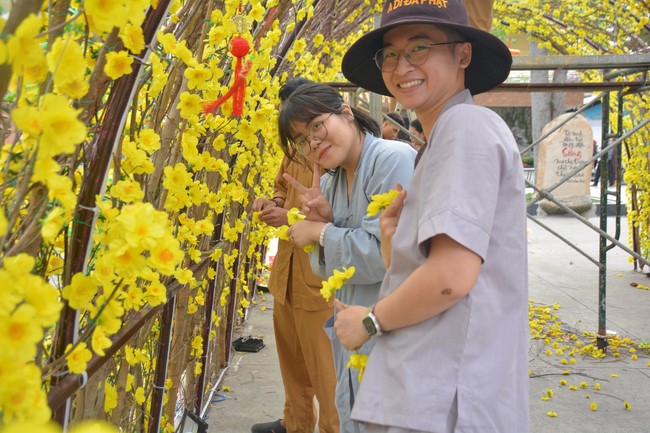 Preparation Activities to Welcome Year of Cat (part 2)