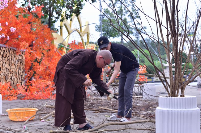 Preparation Activities to Welcome Year of Cat (part 2)