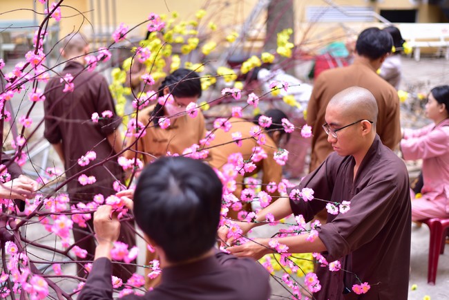 Preparation Activities to Welcome Year of Cat (part 2)