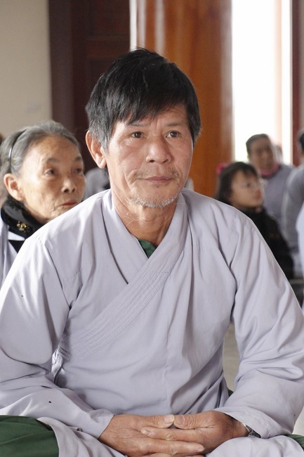 The rite of year end dharma thanking at Giai Lam pagoda