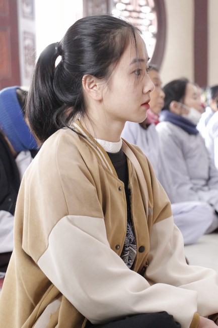 The rite of year end dharma thanking at Giai Lam pagoda