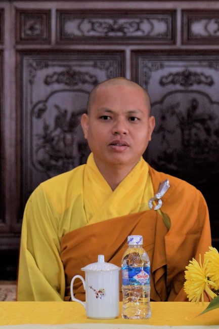 The rite of year end dharma thanking at Giai Lam pagoda