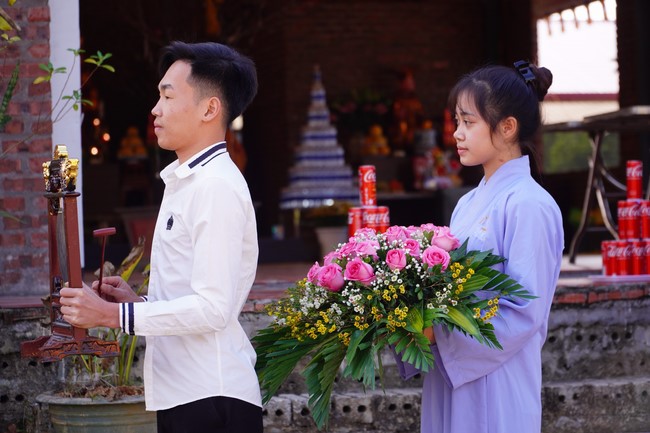 Ceremony of seating Buddha Statue of Dai Co Viet Pagoda, Yen Bai