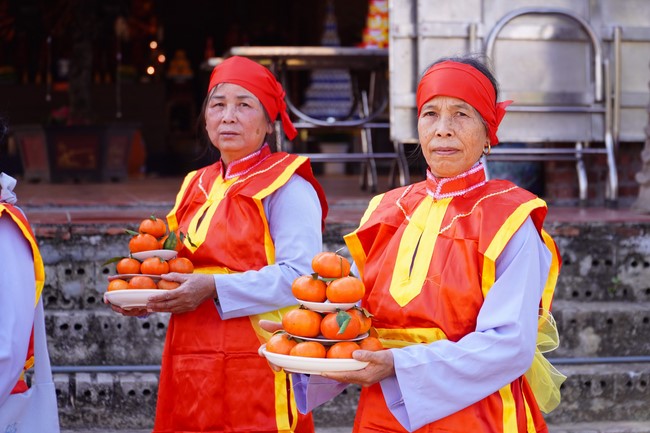 Ceremony of seating Buddha Statue of Dai Co Viet Pagoda, Yen Bai