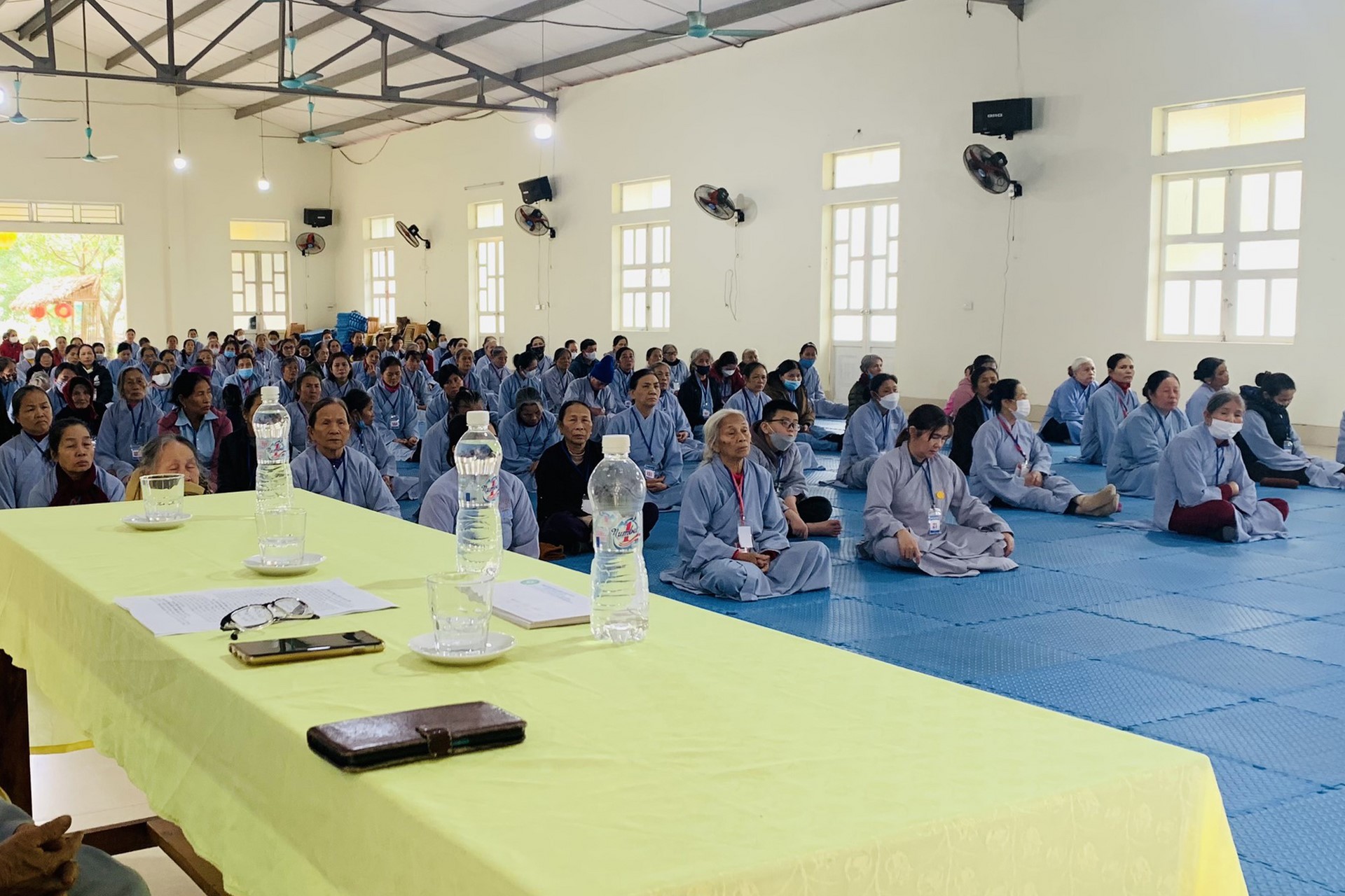 Year End Retreat, a past year closing rite, giving Tet gifts at Dong Cao pagoda