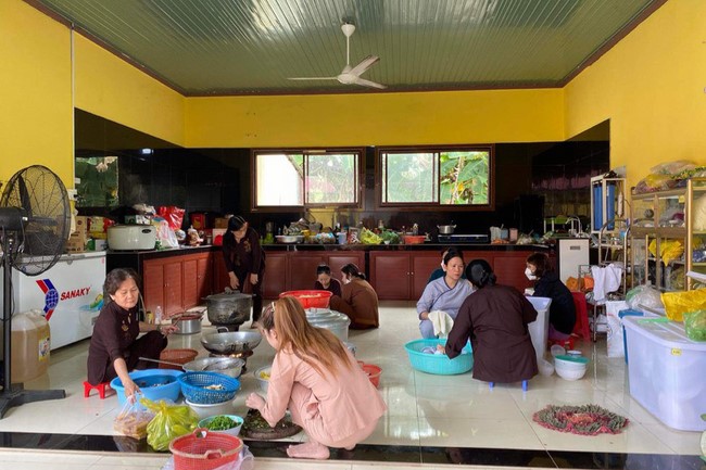 One-Day Peaceful Retreat at Suoi Phap Pagoda