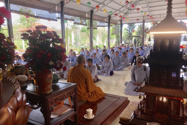 One-Day Peaceful Retreat at Suoi Phap Pagoda