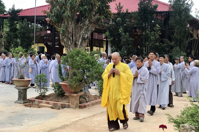 One-Day Peaceful Retreat at Suoi Phap Pagoda