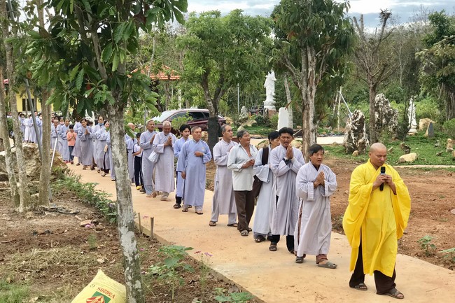 One-Day Peaceful Retreat at Suoi Phap Pagoda