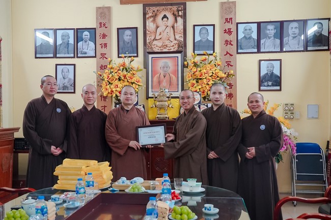 Quỹ đào tạo Tăng tài Ngộ Chân Tử cúng dường tại trường Trung cấp Phật học TP. Hà Nội