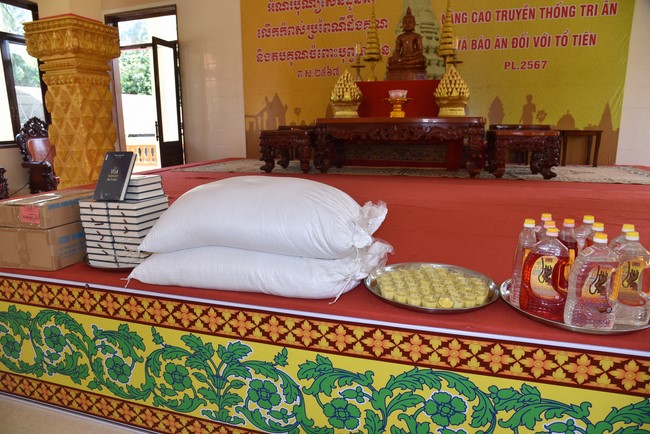 Quỹ đào tạo Tăng tài Ngộ Chân Tử cúng dường tại trường Trung cấp Phật học TP.HCM - Đồng Nai - Cần Thơ