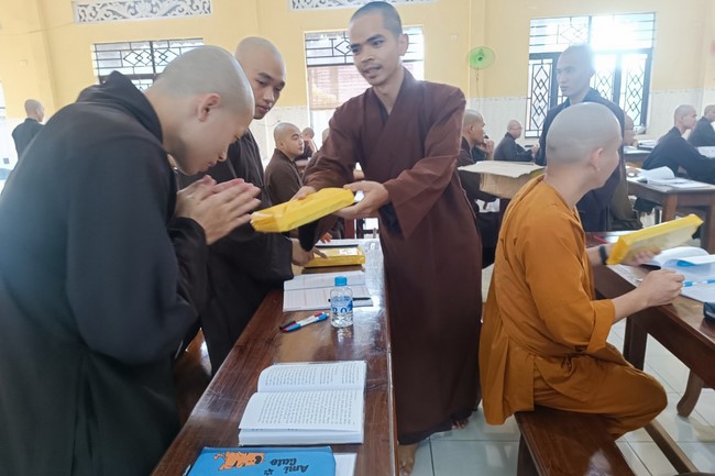 Quỹ đào tạo Tăng tài Ngộ Chân Tử cúng dường tại trường Trung cấp Phật học TP.HCM - Đồng Nai - Cần Thơ