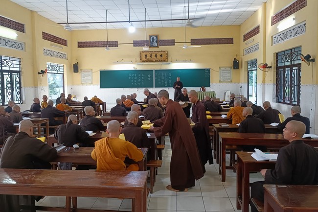 Quỹ đào tạo Tăng tài Ngộ Chân Tử cúng dường tại trường Trung cấp Phật học TP.HCM - Đồng Nai - Cần Thơ