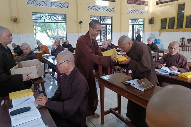 Quỹ đào tạo Tăng tài Ngộ Chân Tử cúng dường tại trường Trung cấp Phật học TP.HCM - Đồng Nai - Cần Thơ