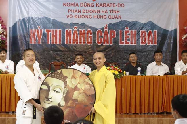 Chùa Giai Lam - Hà Tĩnh: Lễ sám hối và Cuộc thi lên đai Karate-Do
