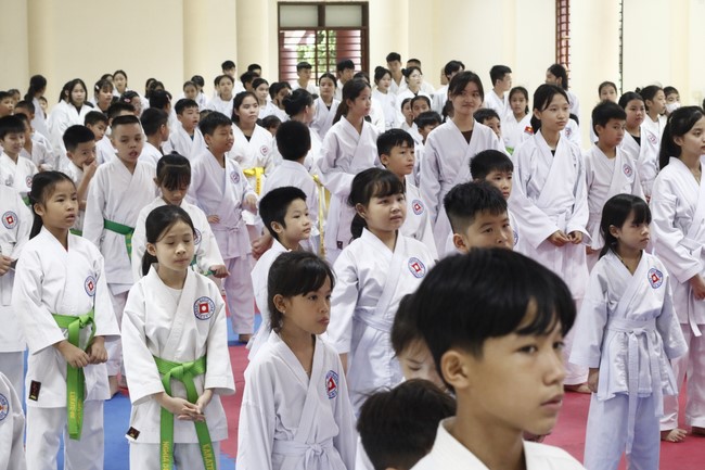 Chùa Giai Lam - Hà Tĩnh: Lễ sám hối và Cuộc thi lên đai Karate-Do