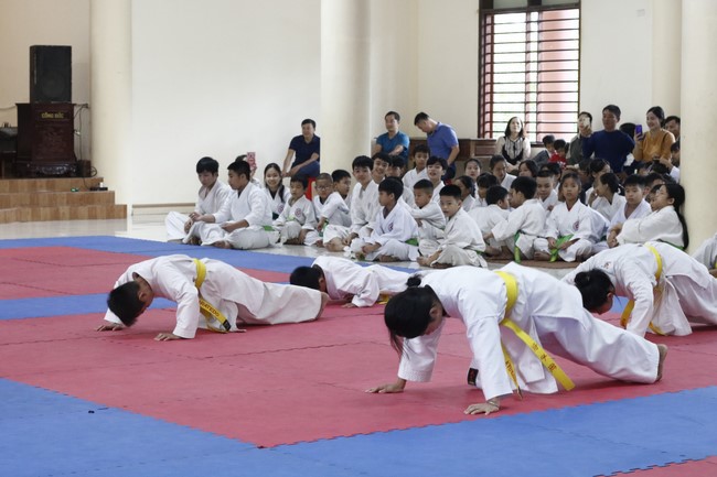 Chùa Giai Lam - Hà Tĩnh: Lễ sám hối và Cuộc thi lên đai Karate-Do
