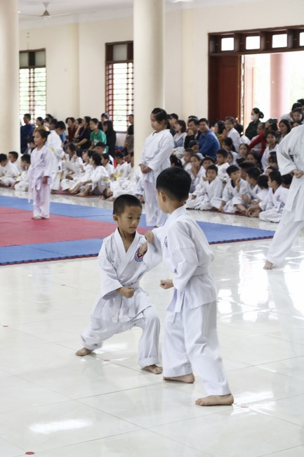Chùa Giai Lam - Hà Tĩnh: Lễ sám hối và Cuộc thi lên đai Karate-Do