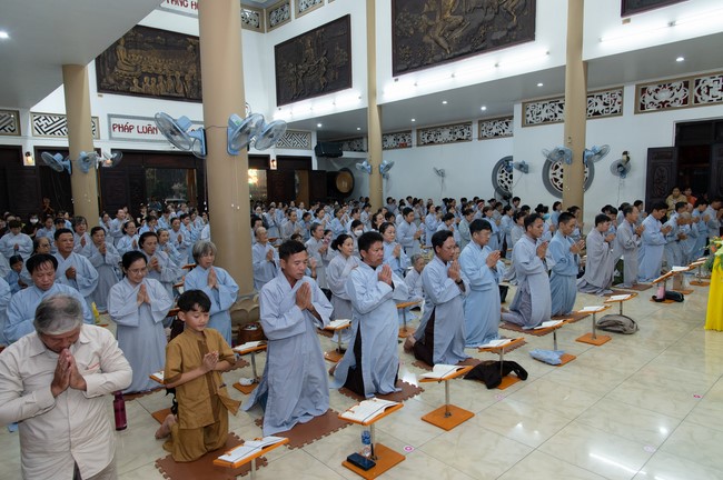 Lễ sám hối 30/08 Quý Mão