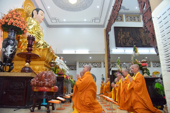 Lễ sám hối 30/08 Quý Mão