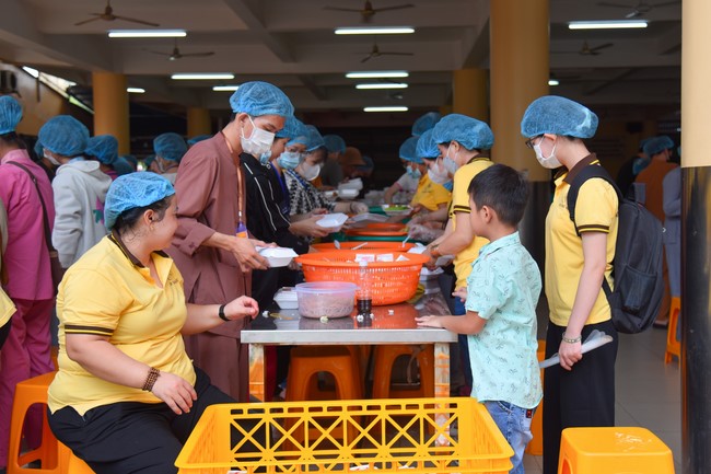 Chương trình Ánh Sáng Phật Pháp kỳ 77