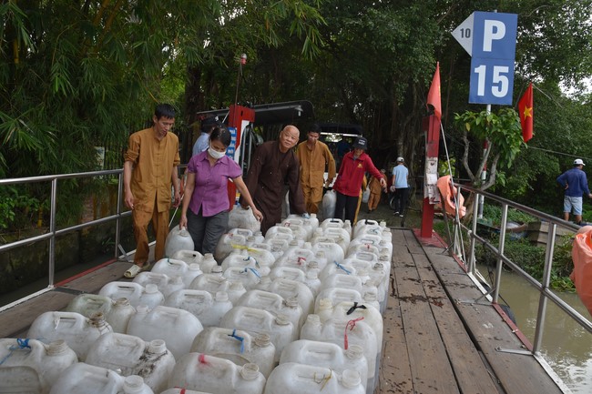 The Rite of Releasing creatures and Praying for Peace at Trang Nguyen company and Toan Phat Irradiation Company Limited