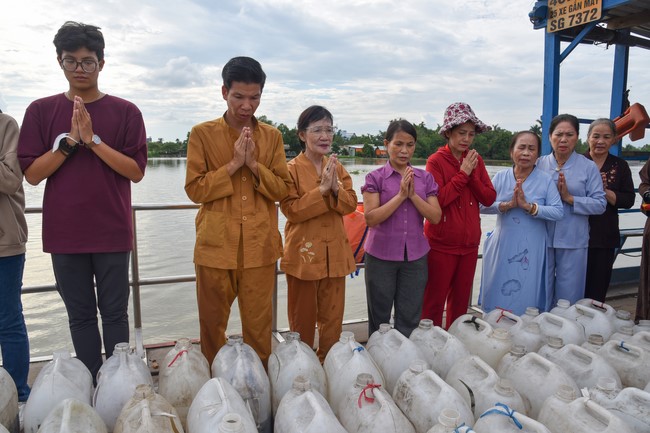 The Rite of Releasing creatures and Praying for Peace at Trang Nguyen company and Toan Phat Irradiation Company Limited