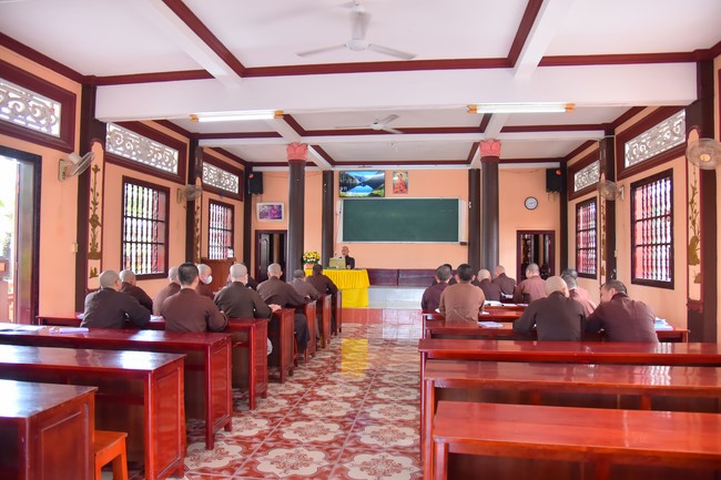 Quỹ đào tạo Tăng tài Ngộ Chân Tử cúng dường tại trường Trung cấp Phật học Long An – Bình Dương