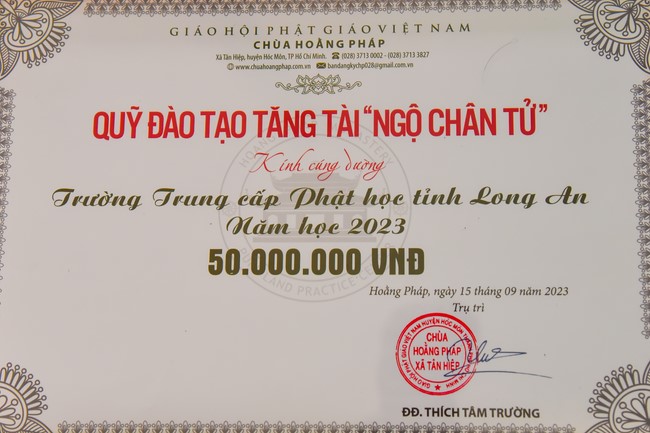 Quỹ đào tạo Tăng tài Ngộ Chân Tử cúng dường tại trường Trung cấp Phật học Long An – Bình Dương