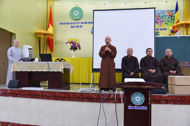 Quỹ đào tạo Tăng tài Ngộ Chân Tử cúng dường tại trường Trung cấp Phật học Long An – Bình Dương