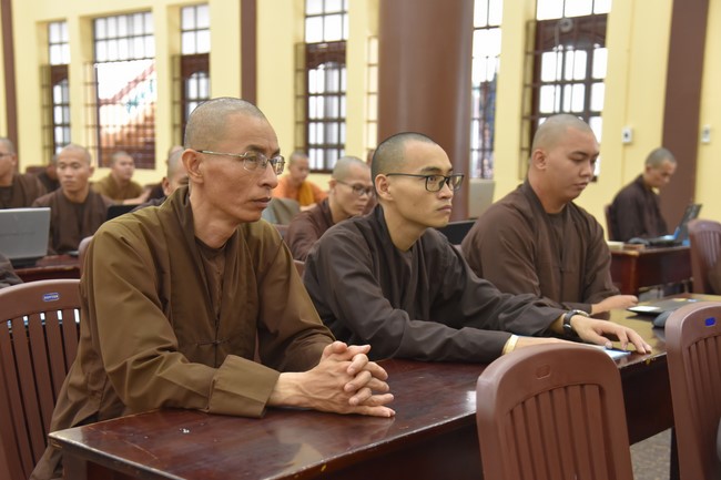 Quỹ đào tạo Tăng tài Ngộ Chân Tử cúng dường tại trường Trung cấp Phật học Long An – Bình Dương