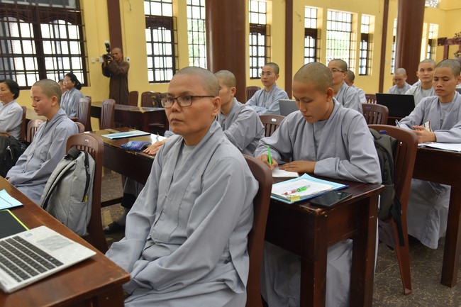 Quỹ đào tạo Tăng tài Ngộ Chân Tử cúng dường tại trường Trung cấp Phật học Long An – Bình Dương